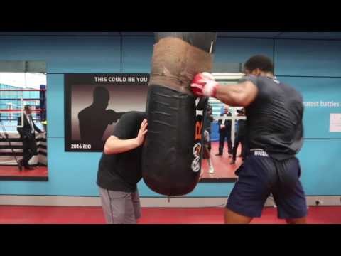 ANTHONY JOSHUA v WLADIMIR KLITSCHKO - ANTHONY JOSHUA WORKOUT SESSION (INC. BAG, SHADOW, PADS, SKIP)
