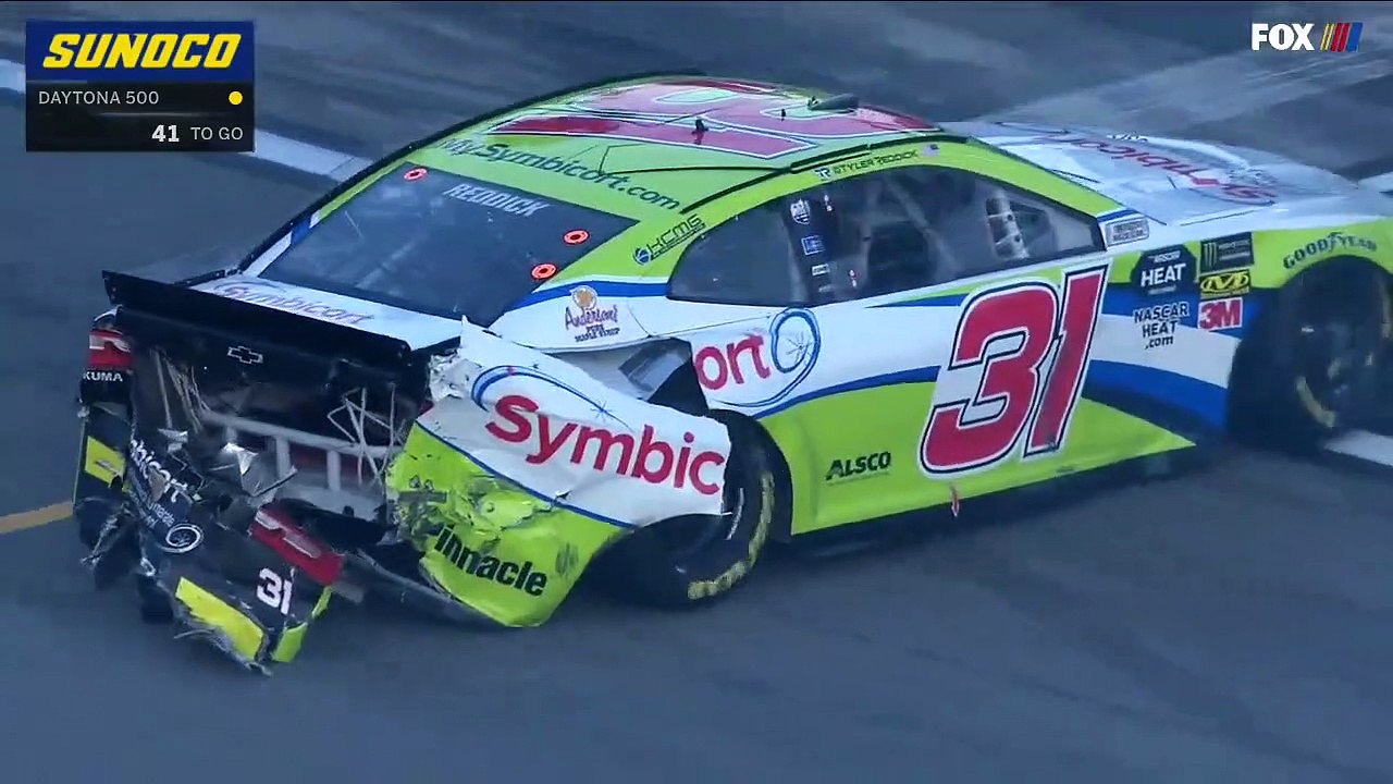 NASCAR Daytona 500 2019 Ware McLeod Reddick Johnson StenhouseJr Big Crash Pits