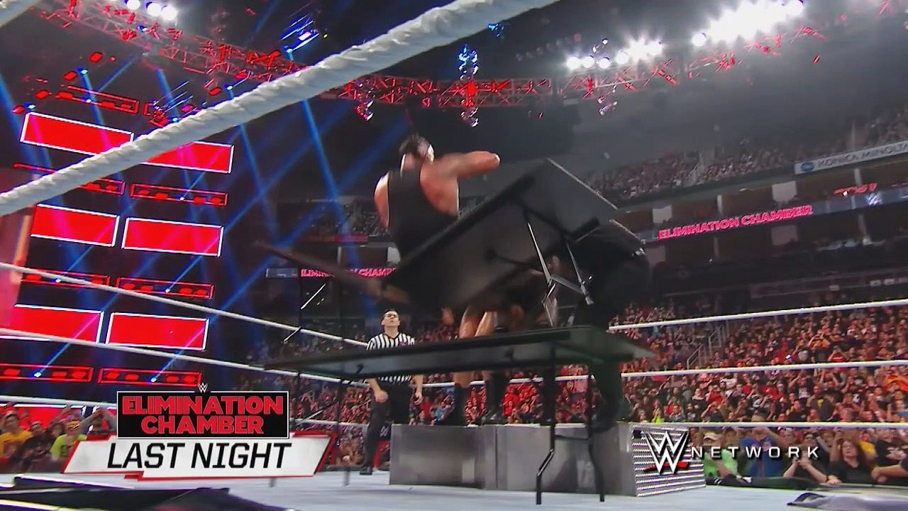 Raw: Baron Corbin vs Braun Strowman - Tables match