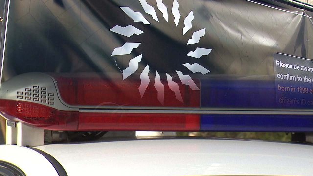 버닝썬 '미성년 출입 사건 무마 의혹' 전직 경찰관 조사 / YTN