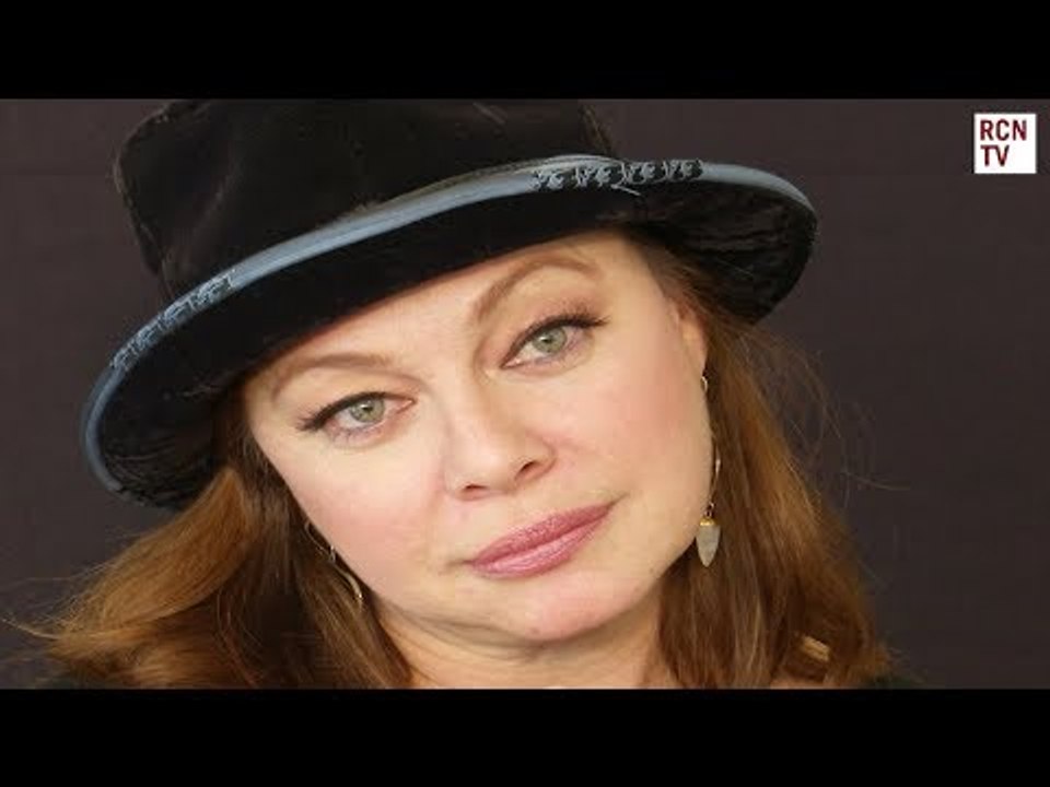 The OC Melinda Clarke Interview