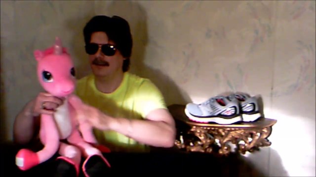 SHOW TIME BOX OPENING GO&GLO STRETCHKINS.