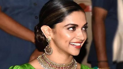 What ...Deepika Padukone to join Poltics ! FilmiBeat