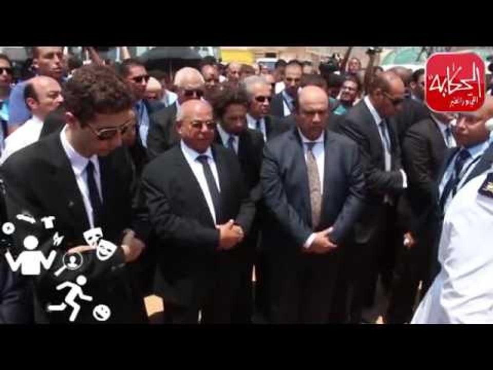 بالفيديو.. مصر تودع عالمها أحمد زويل