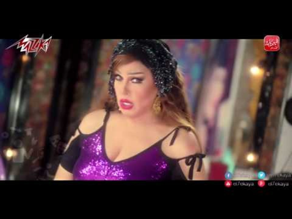 شوووف الحكاية| محمد سعد يرد على كليب "فيفي عبده" الجديد!