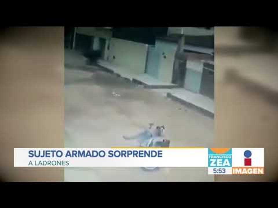 Hombre armado sorprende a ladrones y les dispar...