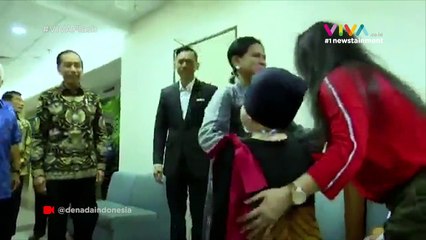 Momen Haru Shakira Aurum Dijenguk Jokowi