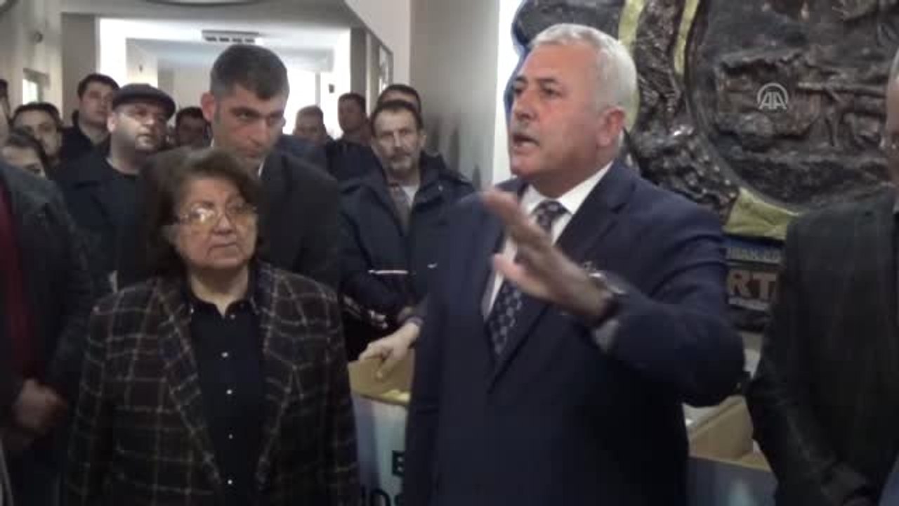 MHP'den İstifa