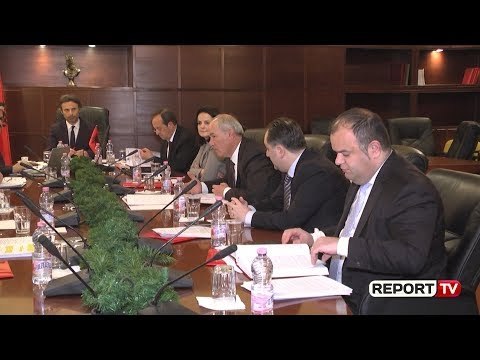 Report TV - PD-LSI kërkojnë shkarkimin e Arta Markut, KLP: Nuk është në kompetencën tonë