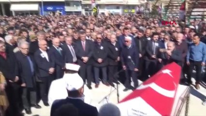 Spor Eski Bakan Fikret Ünlü'yü Son Yolculuğuna 5 Bin Kişi Uğurladı