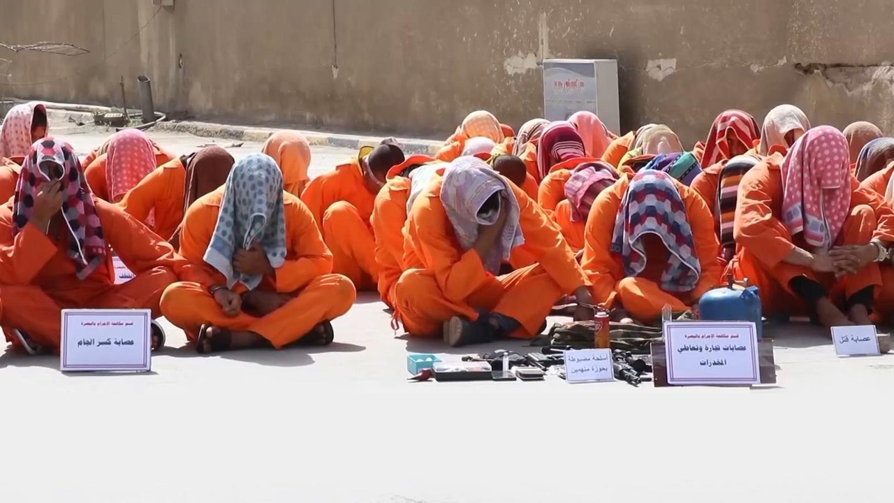 ما أسباب انتشار ظاهرة المخدرات بالعراق؟