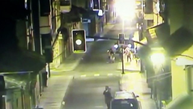 Sismo de 7,5 grados de magnitud sacude Ecuador