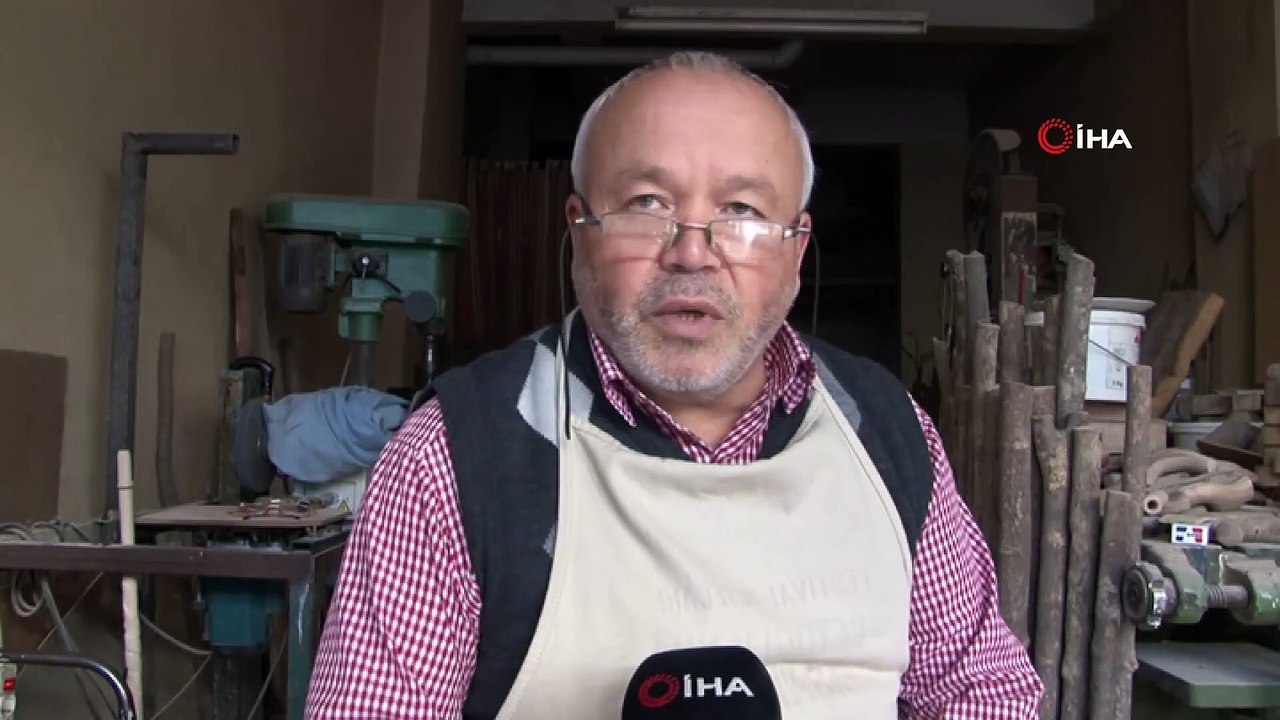 Hulusi Akar'a 'Asaletin Simgesi' Devrek Bastonu