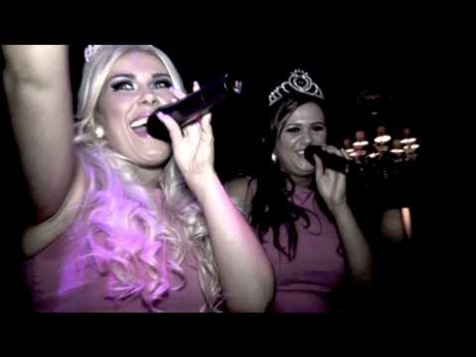 TURN ME ON (TURN ME OUT) - 2 SHOES PERFORMANCE @ SUGAR HUT / iFILM LONDON