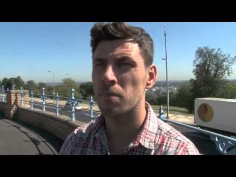 'IM A MISERABLE BOXING SPECTATOR' - DARREN BARKER EXCLUSIVE FOR iFILM LONDON.