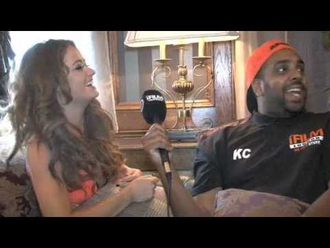 JESS IMPIAZZI & HANNAH ELIZABETH (SUGAR HUT HONEYS) INTERVIEW FOR iFILM LONDON.