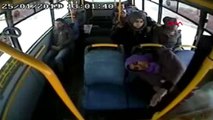 Niğde Otobüste Fenalaşan Yolcuyu Acil Servise Götürdü