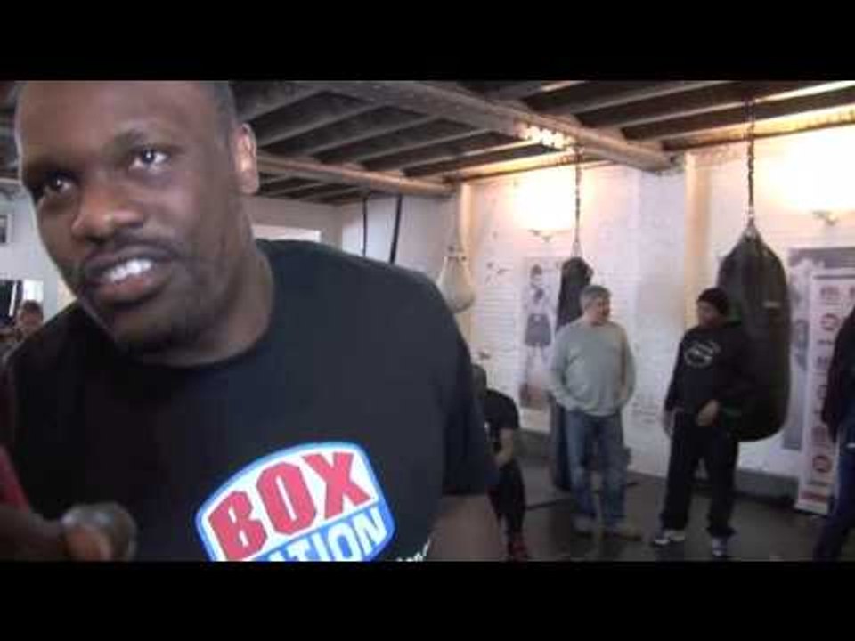 DERECK CHISORA IN BUOYANT MOOD @ MEDIA WORK-OUT AHEAD OF AVILA FIGHT / EXCLUSIVE FOOTAGE