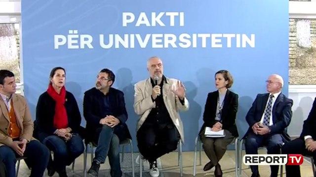 Report Tv-Rama me studentët në Gjirokastër: Të rinjtë nuk duan punë por 'rrogë shteti'