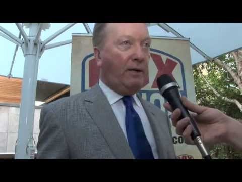 FRANK WARREN TALKS MATCHROOM OFFERS, EDDIE HEARN & BARRY HEARN