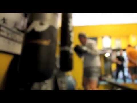 CHAS SYMONDS HEAVY BAG WORKOUT @ GUMSHIELD ABC FOR iFL TV