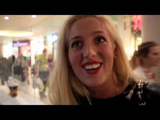 'YES I COOK & CLEAN, BUT DONT THINK HE (TYSON FURY) HASN'T PULLED OUT A HOOVER BEFORE' - PARIS FURY