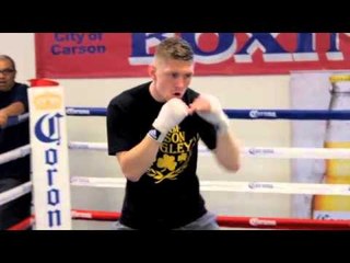 GOLDEN BOY HOT PROSPECT IRISHMAN JASON QUIGLEY OFFICIAL MEDIA WORKOUT / iFL TV