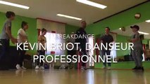 Kévin Briot danse au centre Léo Lagrange pour former ses élèves