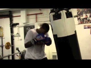 ANTHONY JOSHUA MBE TRAINING FOOTAGE - PART 3 (HEAVY BAG) / JOSHUA v SKELTON