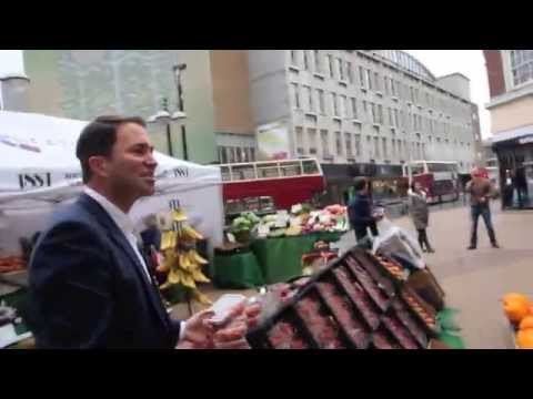 SAND TO THE ARABS, ICE TO THE ESKIMOS...EDDIE HEARN SELLS STRAWBERRIES TO THE PEOPLE OF HULL!