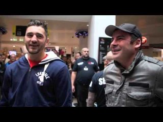 Descargar video: NATHAN CLEVERLY & JOE CALZAGHE ARRIVE AT PUBLIC WORKOUT IN CARDIFF / CLEVERLY v BELLEW 2