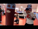 BILLY JOE SAUNDERS HEAVY BAG WORK OUT WHILE TRYING TO WIND UP TRAINER JIMMY TIBBS & MOCKING KUGAN