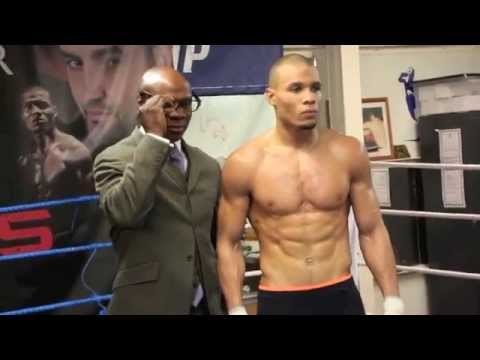 CHRIS EUBANK SNR & CHRIS EUBANK JR POSE FOR PHOTOS, THEN JUNIOR BREAKS INTO SOME SHADOW BOXING