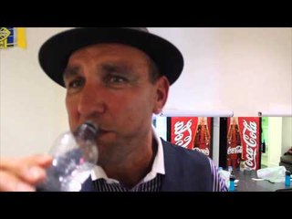 VINNIE JONES COMES OUT TO SUPPORT JOSH WARRINGTON & BACK FLOYD MAYWEATHER TO BEAT MANNY PACQUIAO