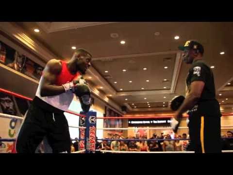 FLOYD MAYWEATHER SNR TAKES ANDREW 'THE BEAST' TABITI ON THE PADS / MAYWEATHER v PACQUIAO