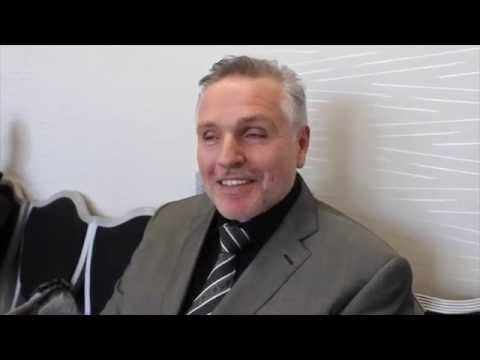 INSIDE ACCESS BEFORE PRESS CONFERENCE WITH PETER FURY & HUGHIE FURY & PARIS FURY / KLITSCHKO v FURY