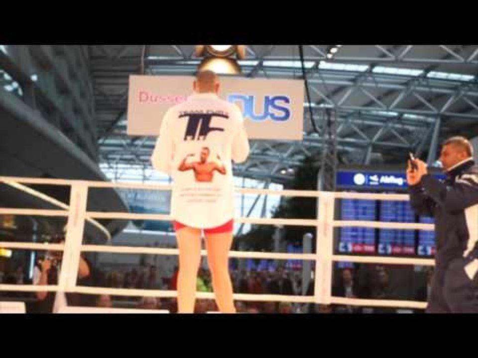 EPIC! - TYSON FURY SINGS 'WIND BENEATH MY WINGS' TO WLADIMIR KLITSCHKO AT DUSSELDORF AIRPORT