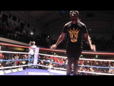 IBF WORLD CHAMPION CHARLES MARTIN SKIPPPING @ PUBLIC WORKOUTS / MARTIN v JOSHUA