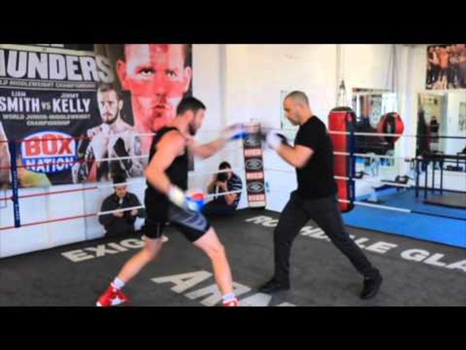 POWER & PRECISION!!! - ANDY LEE & ADAM BOOTH FULL PAD WORK SESSION (UNCUT) / LEE v SAUNDERS