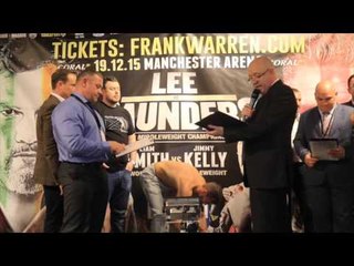 LIAM WILLIAMS v KRIS CARSLAW - OFFICIAL WEIGH IN & FACT TO FACE FOOTAGE / XMAS CRACKER