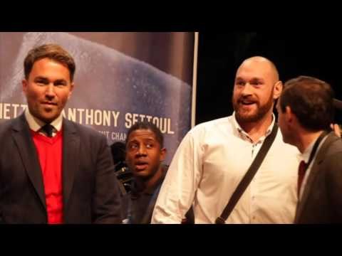 GYPSY KING TYSON FURY ON STAGE @ CARL FRAMPTON v SCOTT QUIGG WEIGH IN