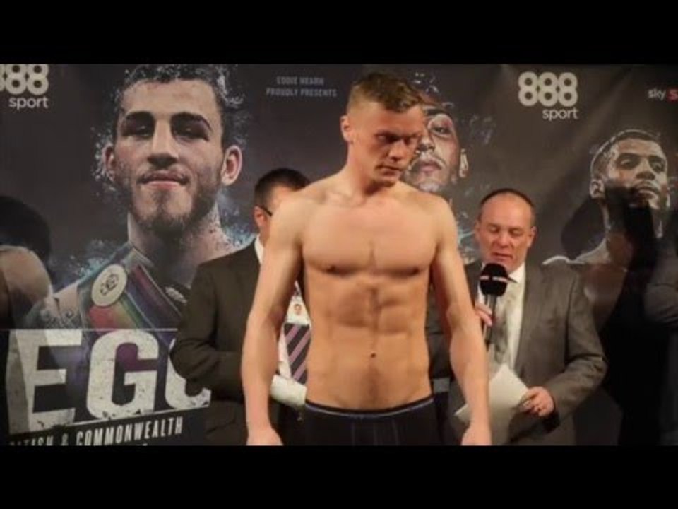 CARL WIGGINS v RYAN FIELDS- OFFICIAL WEIGH IN & HEAD TO HEAD / EGGINGTON v SKEETE