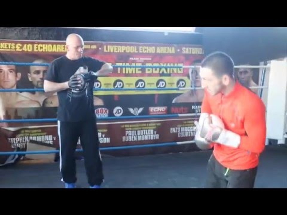 JAZZA DICKENS (FULL) MEDIA WORKOUT @ DERRY'S GYM / RIGONDEAUX v JAZZA