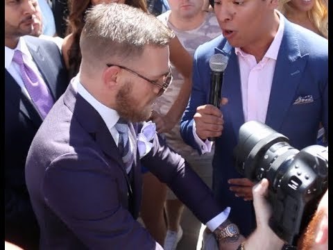 'FLOYD MAYWEATHER WILL BE KNOCKED OUT UNCONSCIOUS INSIDE ONE ROUND!' - PREDICTS CONOR McGREGOR