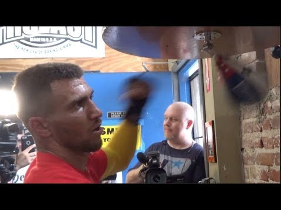 VASYL LOMACHENKO DEMONSTRATES HAND SPEED ON DOUBLE ENDED BAG & SPEED BALL - / iFL TV