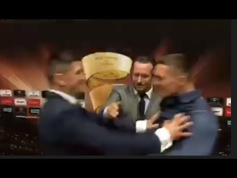 TEMPERS FLARE AS MARCO HUCK SHOVES OLEKSANDR USYK IN HEAD TO HEAD @ PRESS CONFERENCE