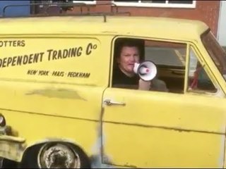 YOU PLONKER! - RICKY HATTON GIVES HIS CANELO v GOLOVKIN PREDICTION IN TRUE DEL-BOY STYLE!