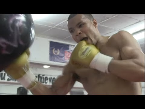 FUROCIOUS POWER! CHRIS EUBANK JR DEMONSTRATES HAND SPEED & PUNCHING POWER / INSIDE TEAM EUBANK