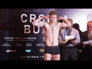 CHARLIE FLYNN v LIAM RICHARDS - OFFICIAL WEIGH IN & HEAD TO HEAD / CROLLA v BURNS