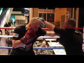 IS THIS THE NEXT GYPSY HEAVYWEIGHT KING? - NATHAN GORMAN SHOWS HIS SPEED AND POWER ON THE PADS